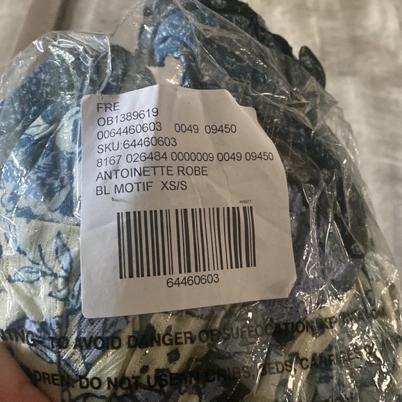 NWT Free People Antoinette Robe - Maxi with Tie xs/s - Picture 3 of 4